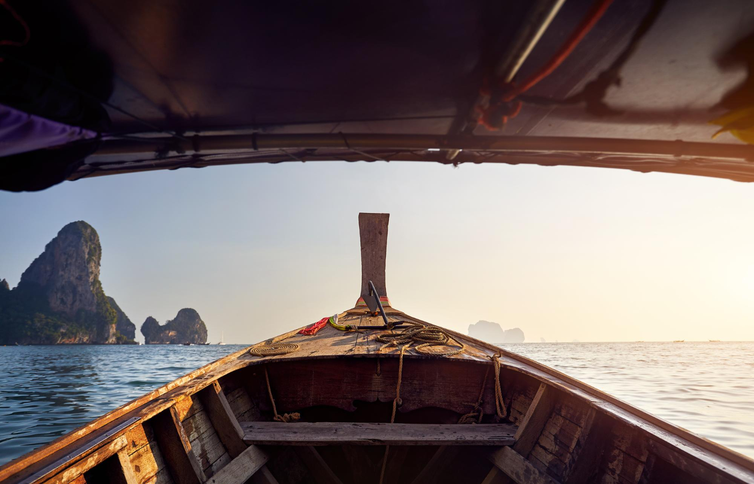 Royal Voyage เรือหางยาวกระบี่ระดับพรีเมียม ตัวเลือกเพื่อการประสบการณ์ท่องเที่ยวไม่ซ้ำใคร